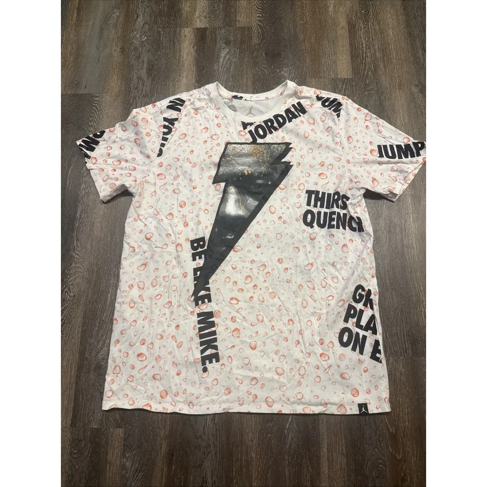 Nike Air Jordan Gatorade Be Like Mike Basketball All Over Print Shirt Men's XL